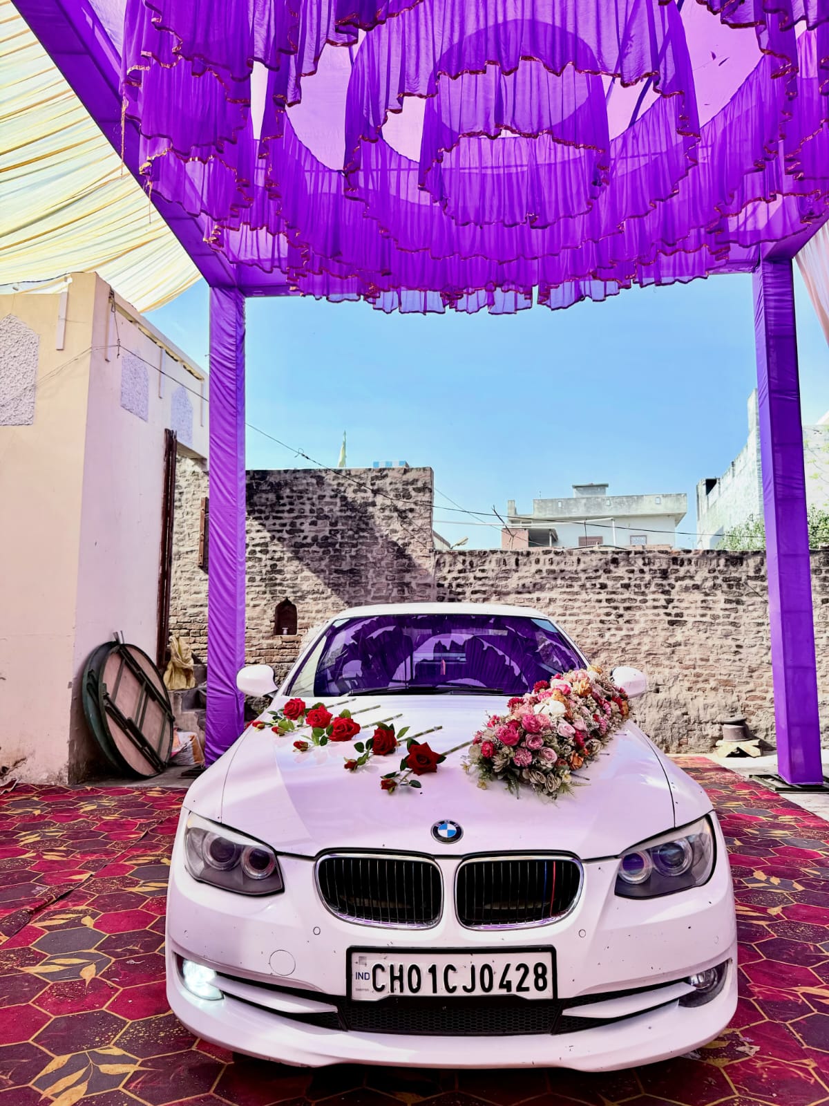 Luxury luxury car image